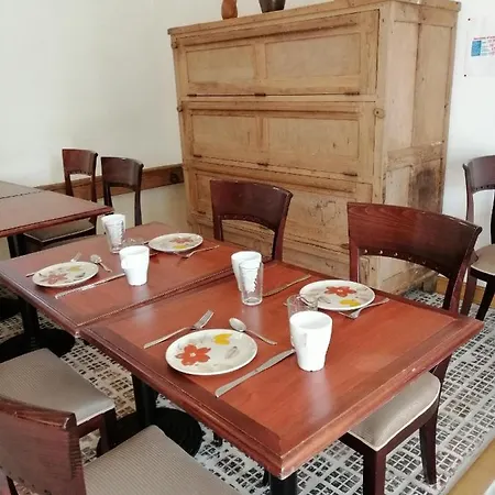 La Petite Boulangerie, D'hotes Independante Bed & Breakfast Vaubadon