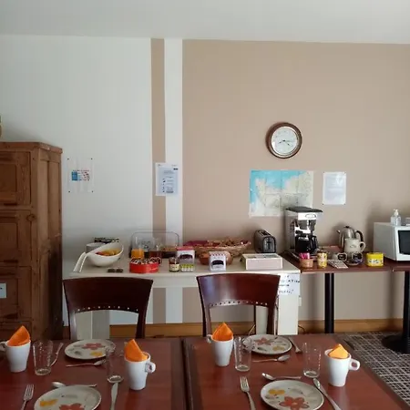 La Petite Boulangerie, D'hotes Independante Bed and breakfast 3*