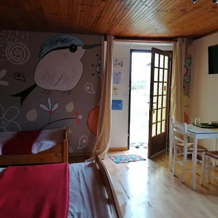 La Petite Boulangerie, D'hotes Independante Bed and breakfast 3*